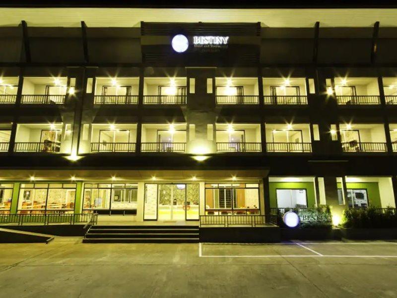 Bestiny Hotel & Restaurant Пхетчабун Экстерьер фото